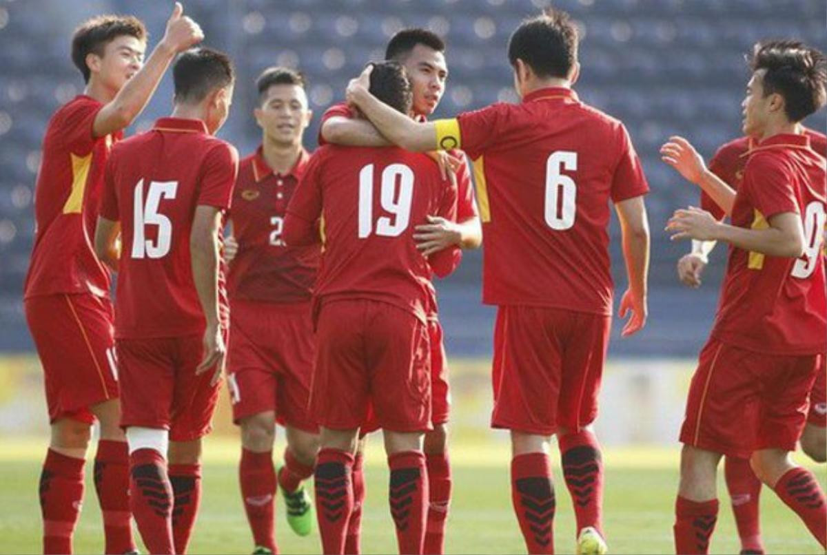 Những vụ 'lùm xùm' sau thành công của U23 Việt Nam Ảnh 2