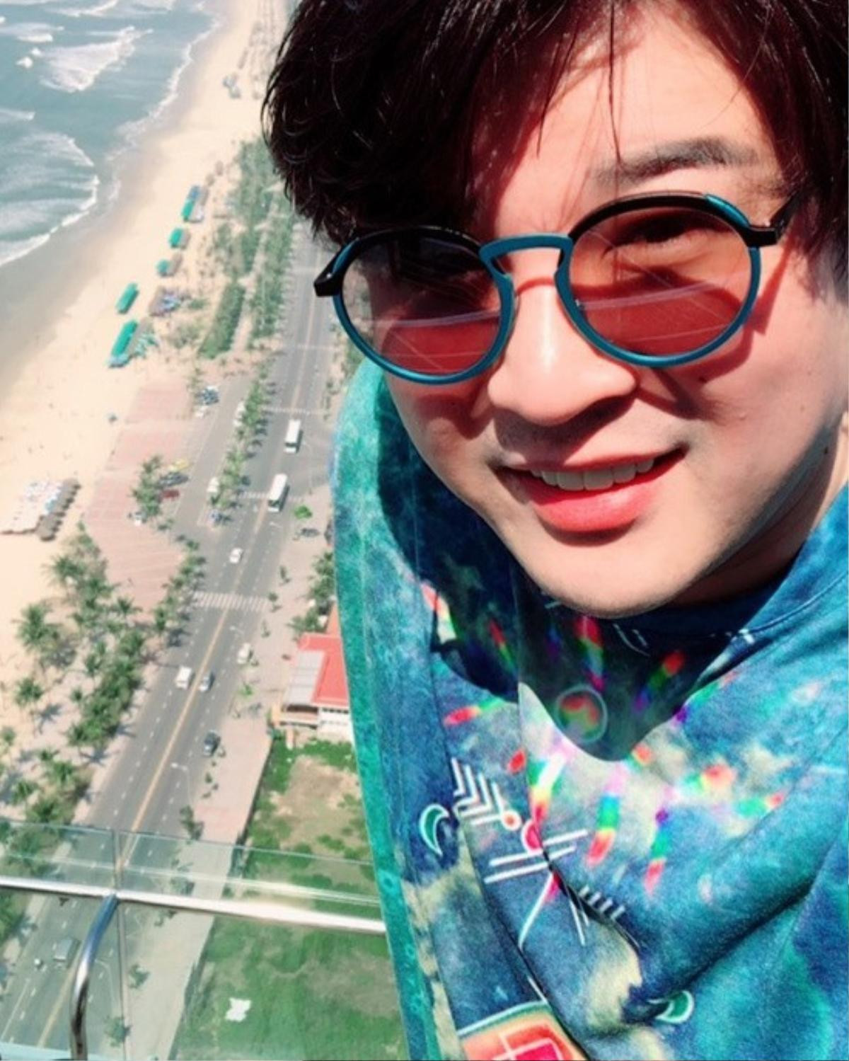 Shindong (Super Junior) khiến fan 'rần rần' khi đến Việt Nam chơi Tết Ảnh 1