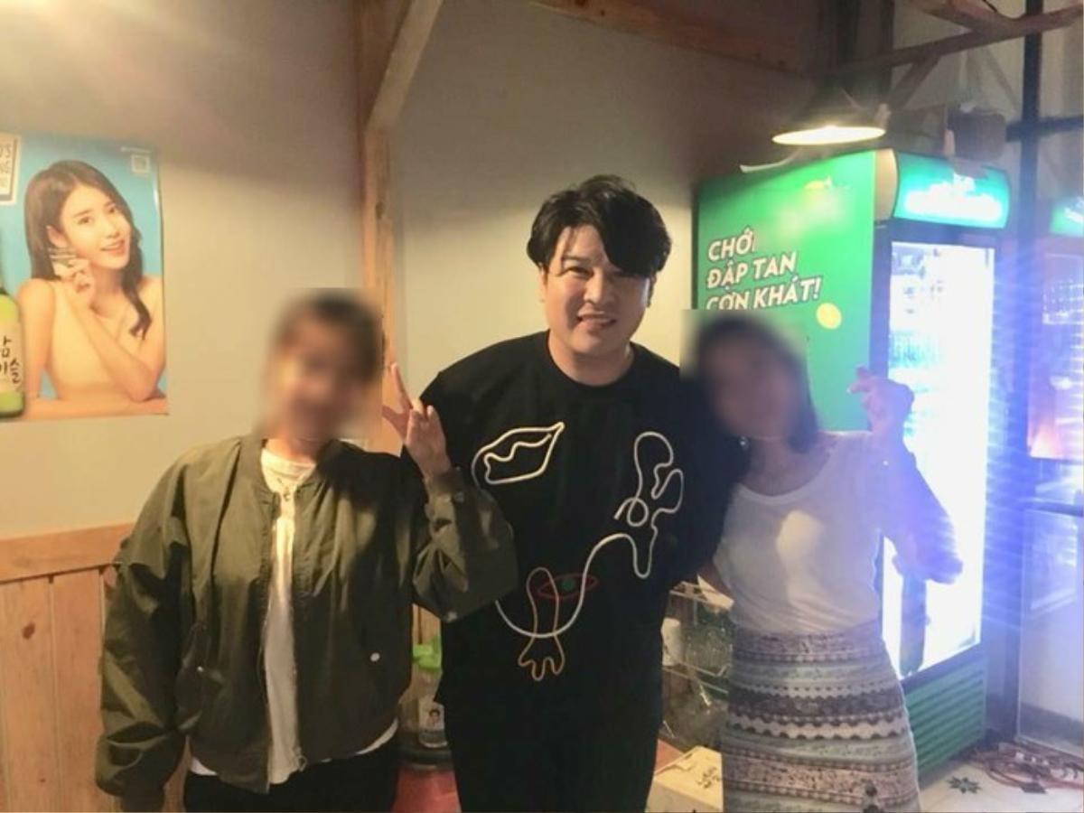 Shindong (Super Junior) khiến fan 'rần rần' khi đến Việt Nam chơi Tết Ảnh 2