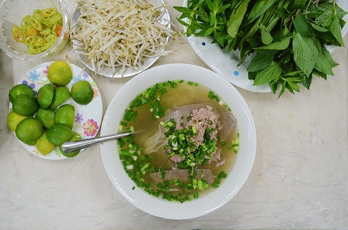 3 quán phở mở xuyên Tết tại Sài Gòn Ảnh 5