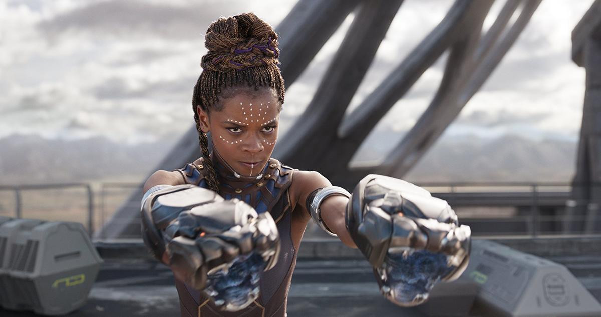 Vượt qua cả 'Avengers 2', 'Black Panther' lăm le vị trí đứng đầu doanh thu nhà Marvel Ảnh 8