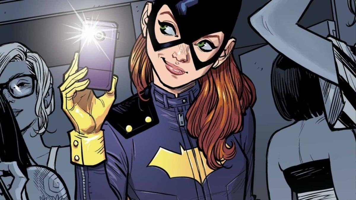 Joss Whedon từ bỏ dự án 'Batgirl', hãng DC giao trọng trách cho nữ đạo diễn ít ai biết đến? Ảnh 1