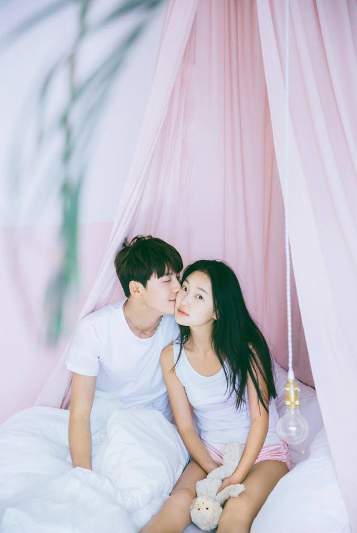 Chụp ảnh 'couple' là phải đáng yêu nhưng vẫn thừa lãng mạn như thế này chứ! Ảnh 15