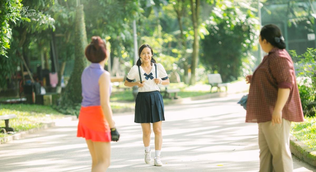 Hồng Ánh: ”Tháng năm rực rỡ' giống như đang kể lại thời thanh xuân của tôi và Dũng khùng' Ảnh 5