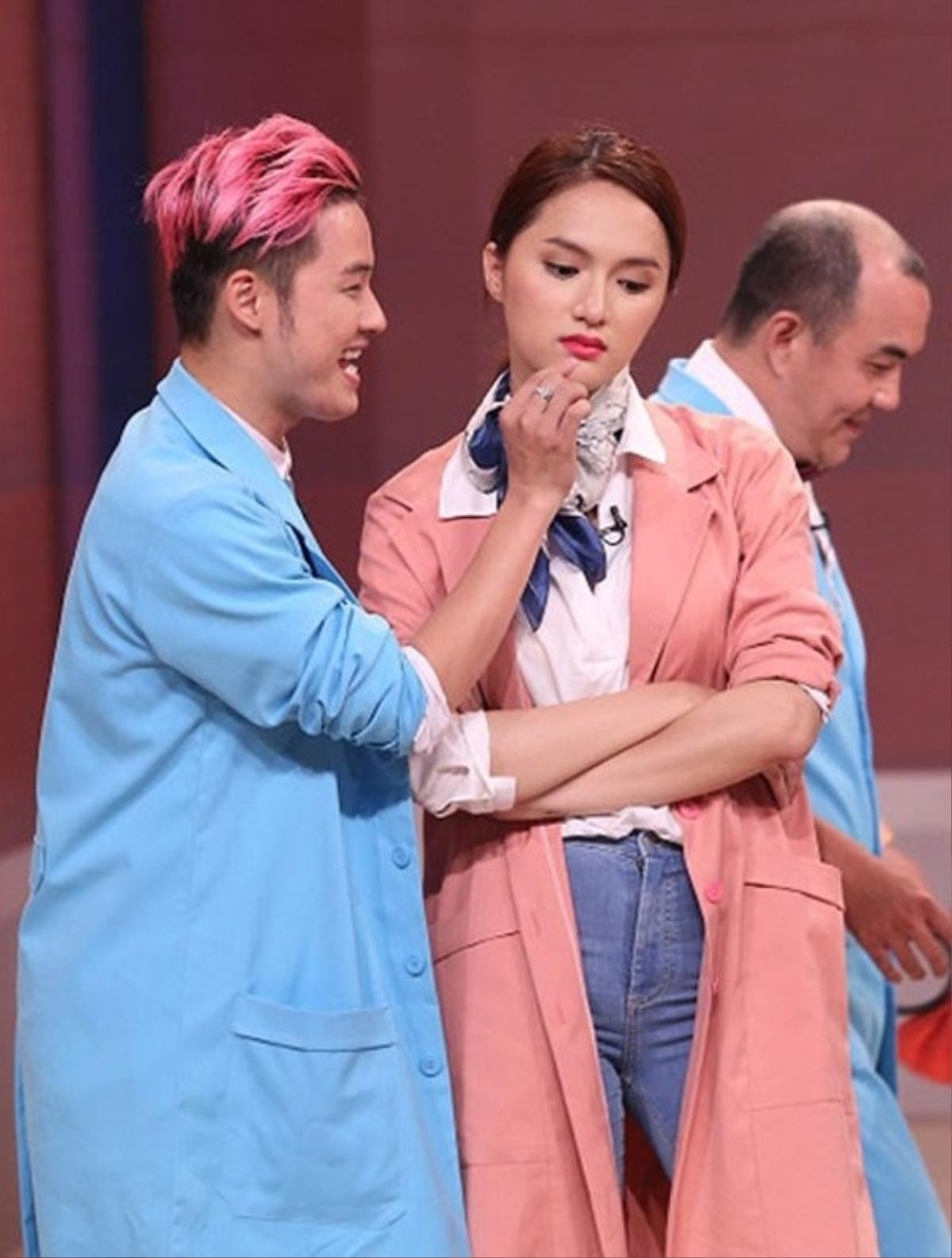 Đây là loạt TV Show 'triệu view' mà Hương Giang Idol 'không kể nổi' khi thi Hoa hậu Chuyển giới Quốc tế Ảnh 4