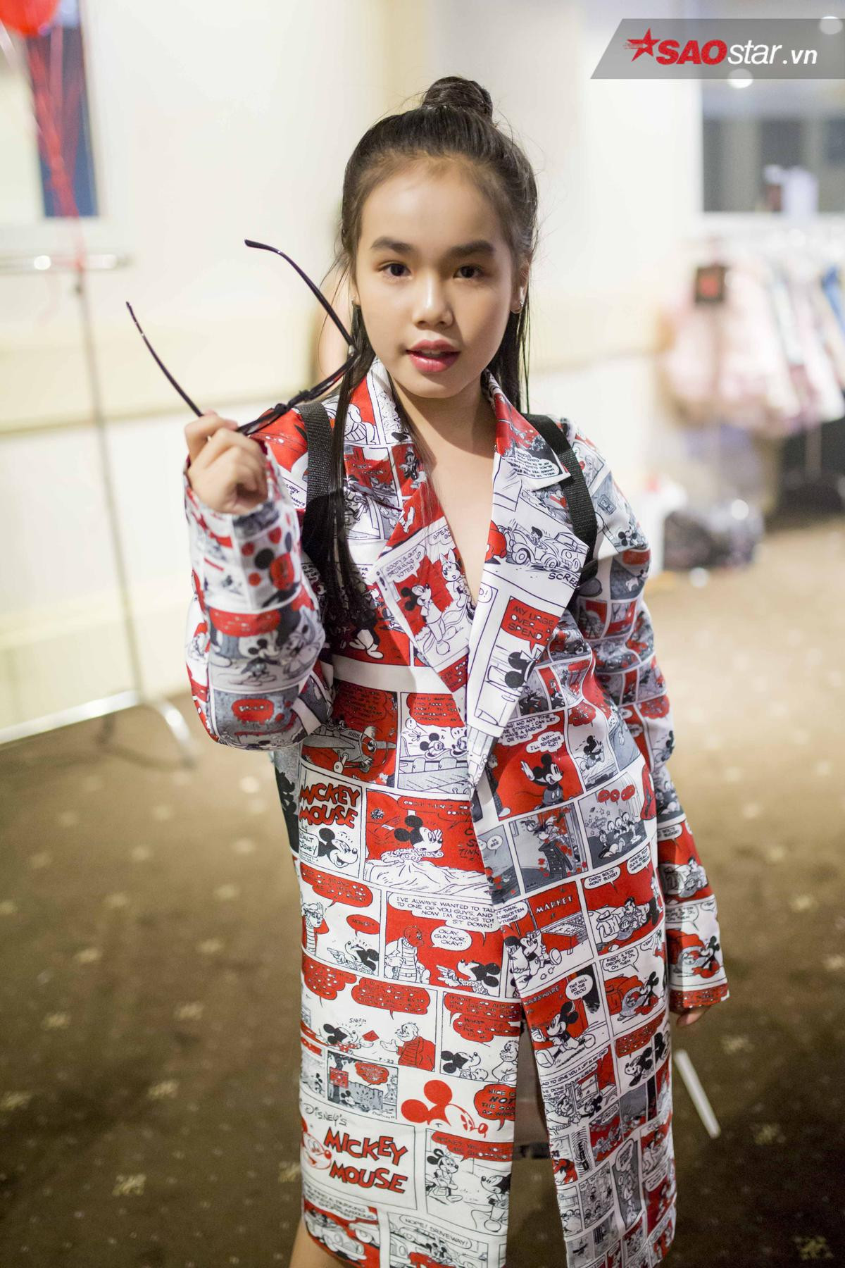 Tóc xù mì, uốn xoăn 'hot' nhất năm nay cùng nhau 'oanh tạc' sàn diễn Asian Kids Fashion Week Ảnh 12