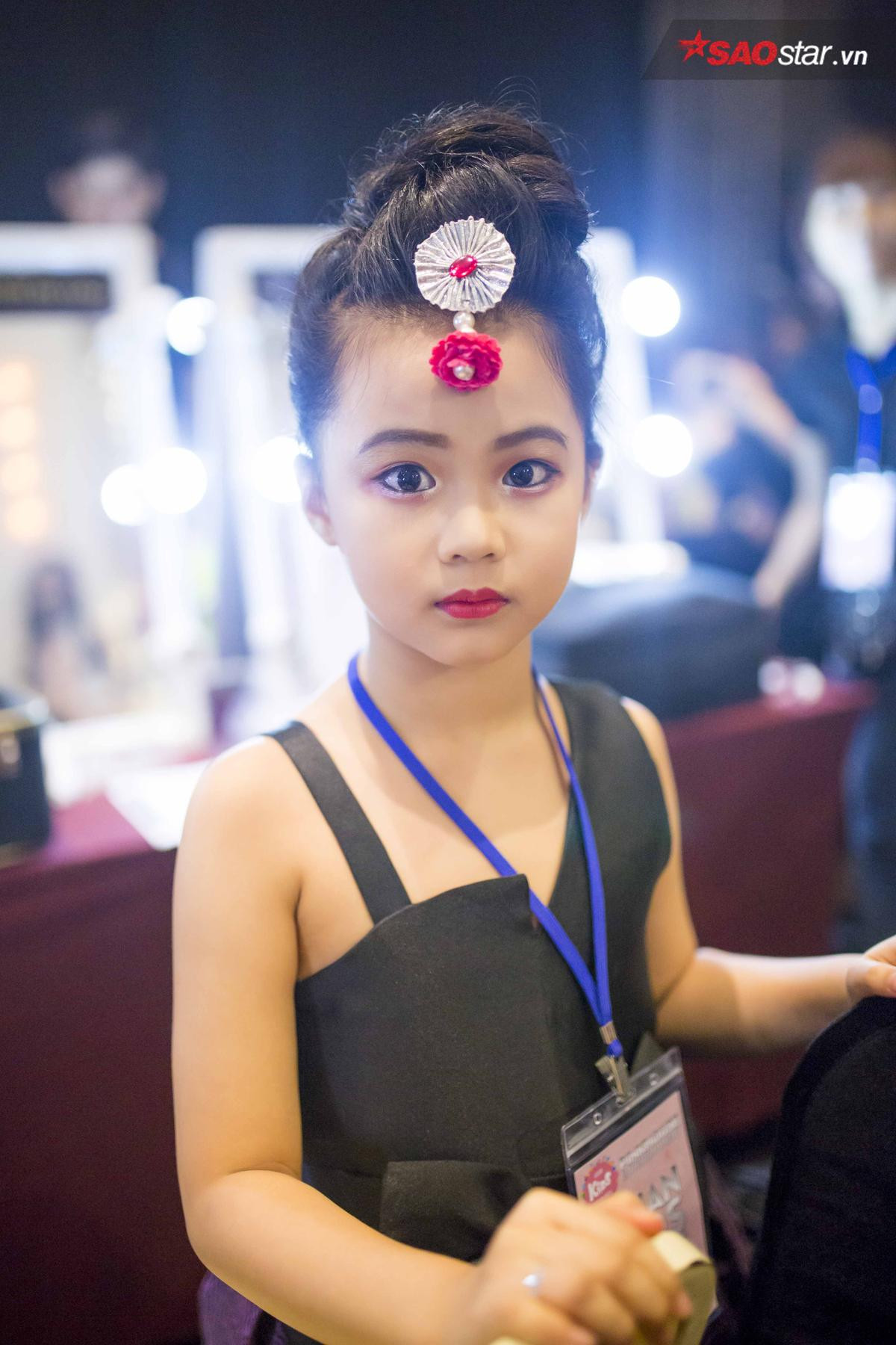 Tóc xù mì, uốn xoăn 'hot' nhất năm nay cùng nhau 'oanh tạc' sàn diễn Asian Kids Fashion Week Ảnh 21