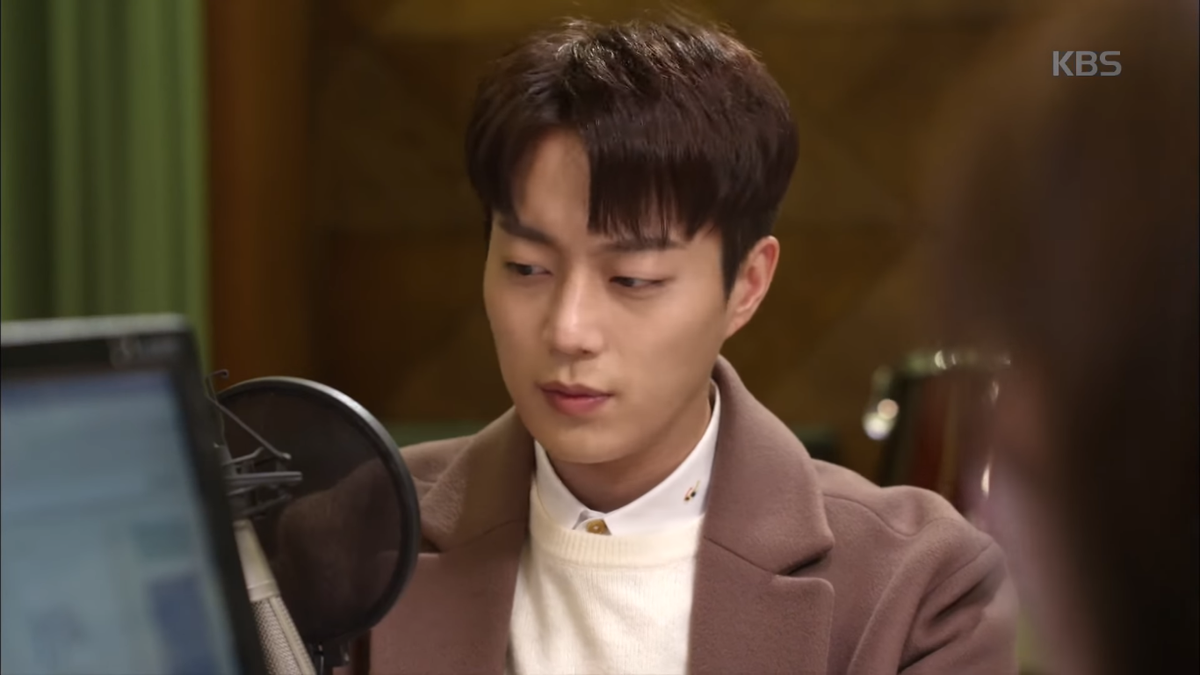 'Radio Romance': Người thứ 3 nhảy vào cuộc tình của Doo Joon và Kim Soo Hyun Ảnh 29