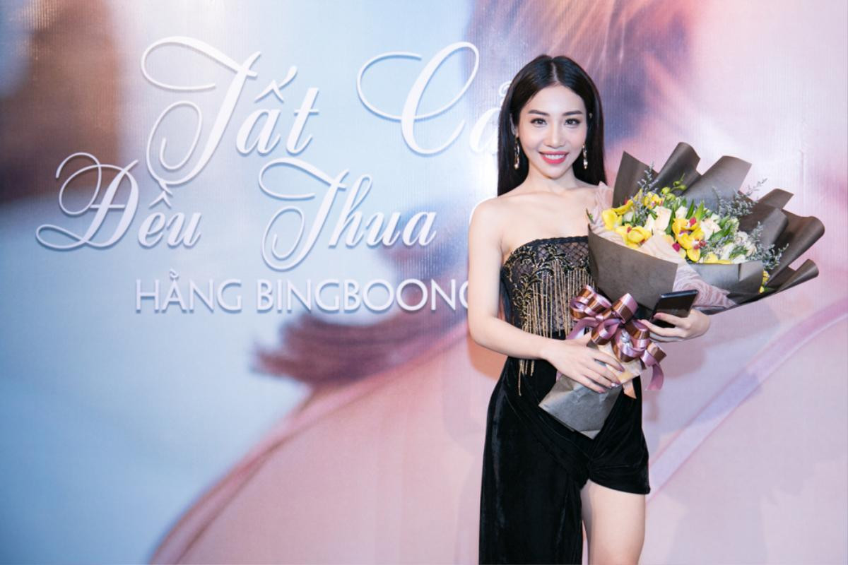 Hằng BingBoong 'gây sốc' khi đặt hàng HKT sáng tác riêng mở màn năm 2018 Ảnh 5