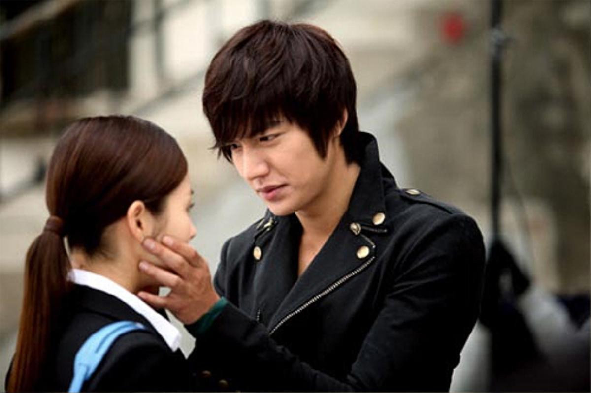 Đọ sự nghiệp hai bạn trai Lee Min Ho - Lee Dong Wook của 'tình đầu quốc dân' Suzy Ảnh 3