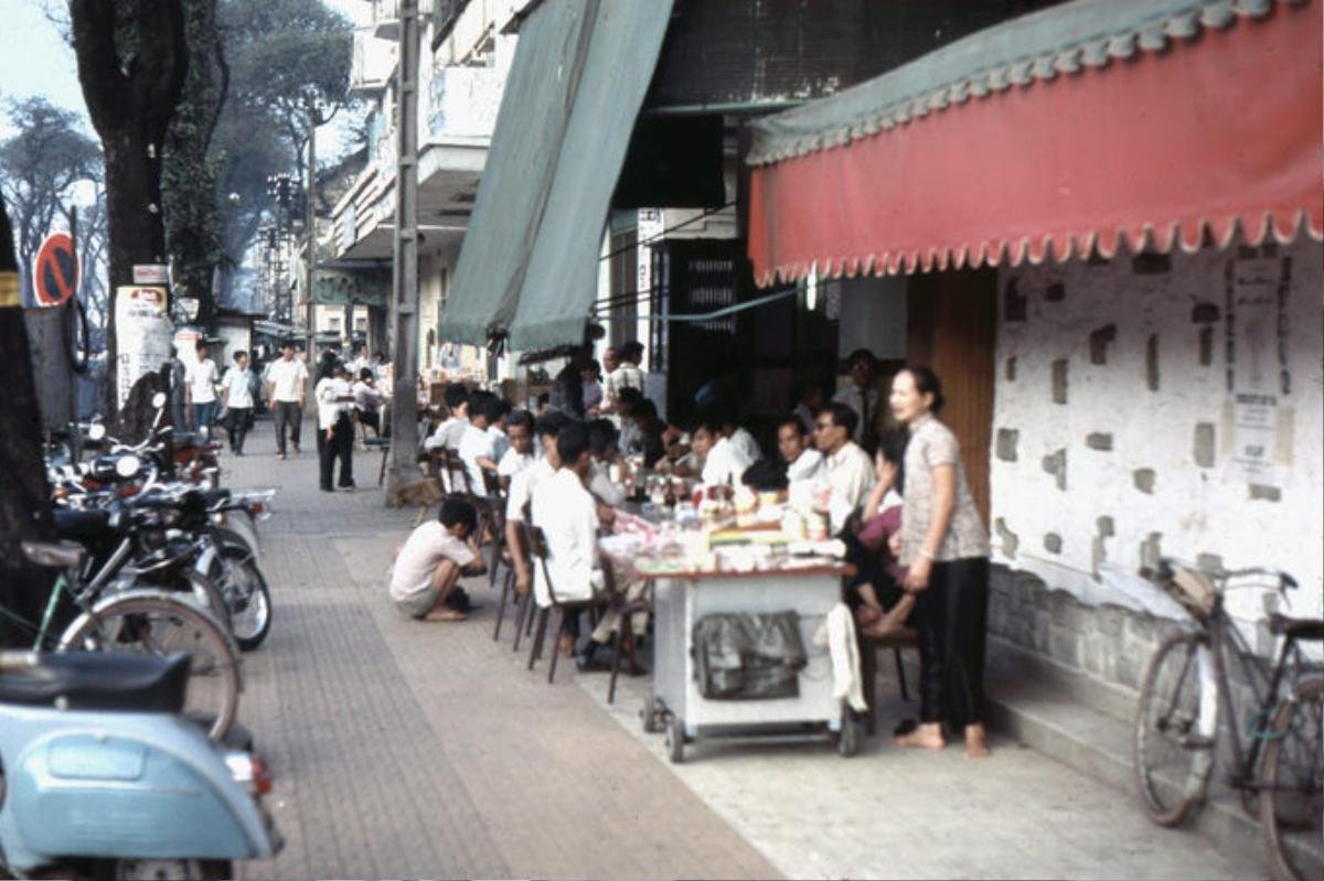 Ảnh phim hiếm về trung tâm Sài Gòn năm 1967 Ảnh 8