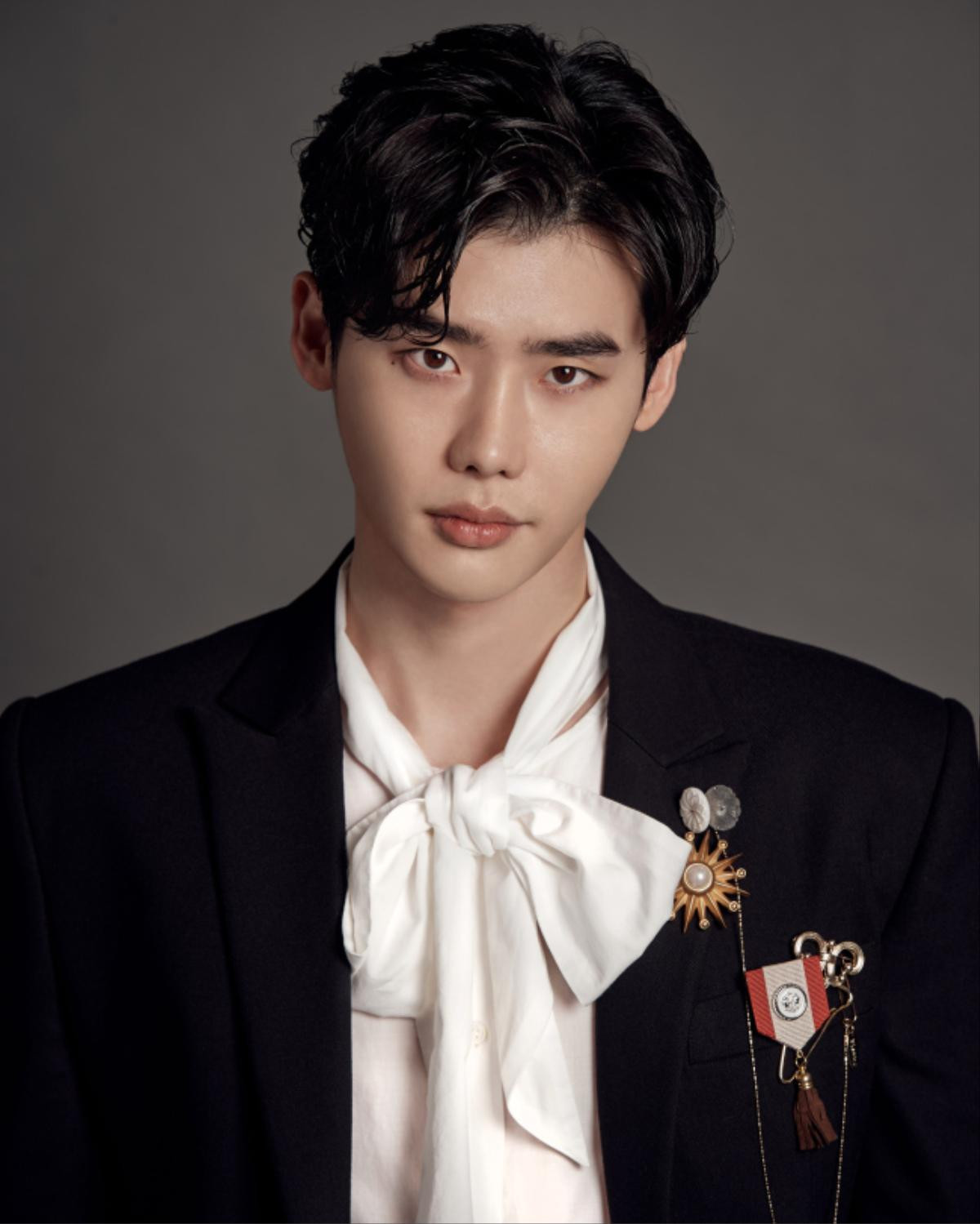 'Tình địch của Nhã Phương' bất ngờ yêu Lee Jong Suk trong 'Hymn of Death' Ảnh 3