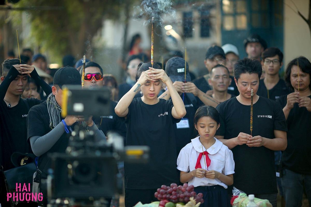 'Hai Phượng' chính thức bấm máy, nghi vấn bé Cát Vy là 'con gái' của Ngô Thanh Vân Ảnh 3