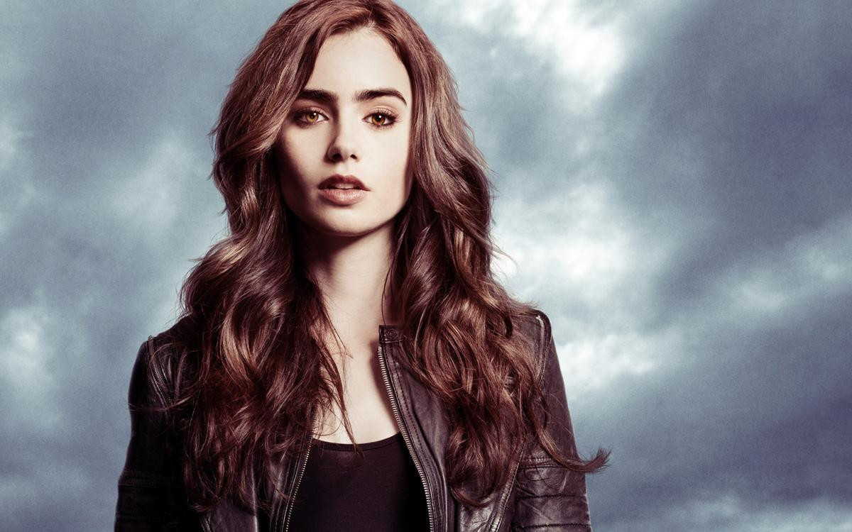 Lily Jane Collins - Những điều thú vị bạn nên biết về 'công chúa Hollywood' Ảnh 4