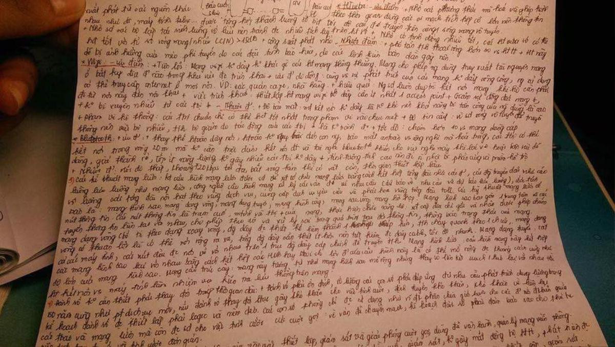 'Phao tự chế' đủ kiểu dáng, mẫu mã của sinh viên mong tránh 'chìm nghỉm' trong kỳ thi sắp tới Ảnh 3