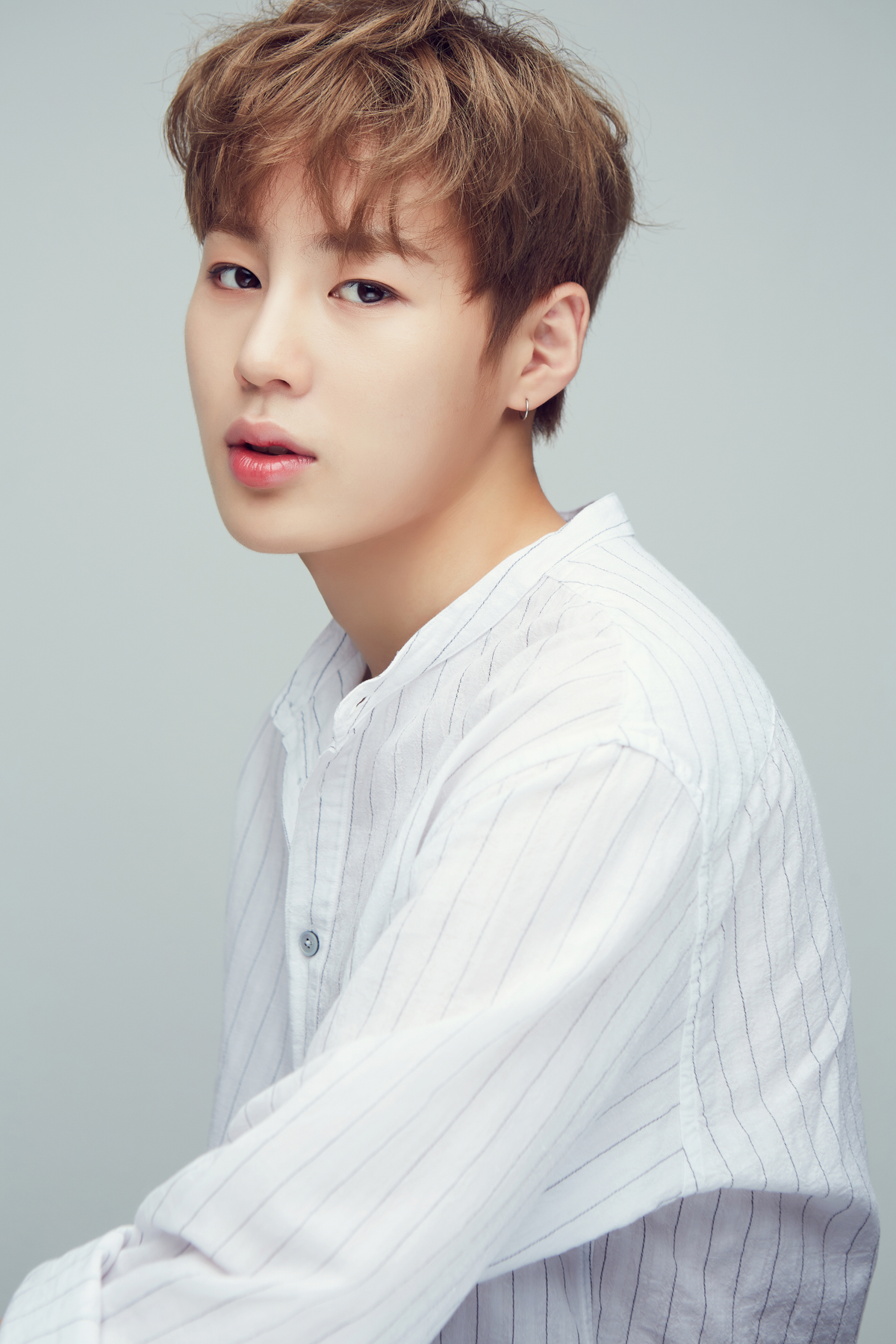 Wanna One được minh oan: Ha Sung Woon không hề chửi thề trên sóng trực tiếp Ảnh 3