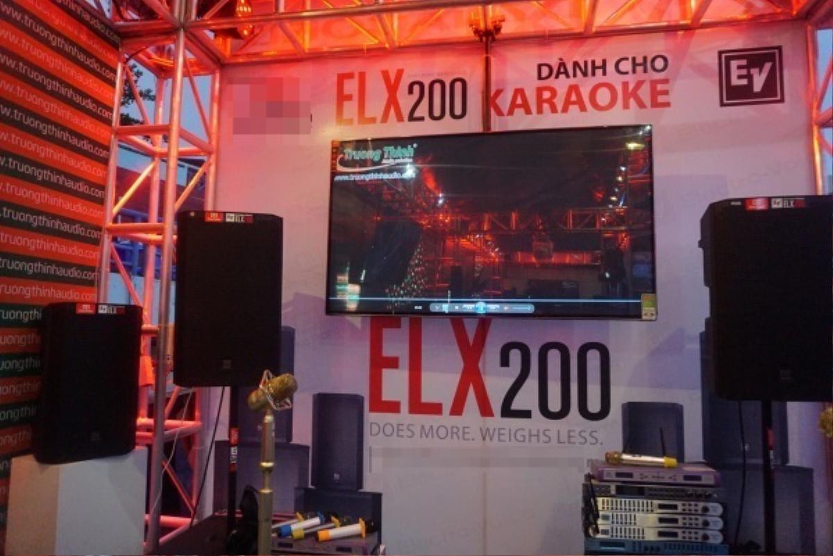 Loa 'khủng' cho phòng karaoke Electro-Voice ELX200 ra mắt tại Việt Nam Ảnh 1