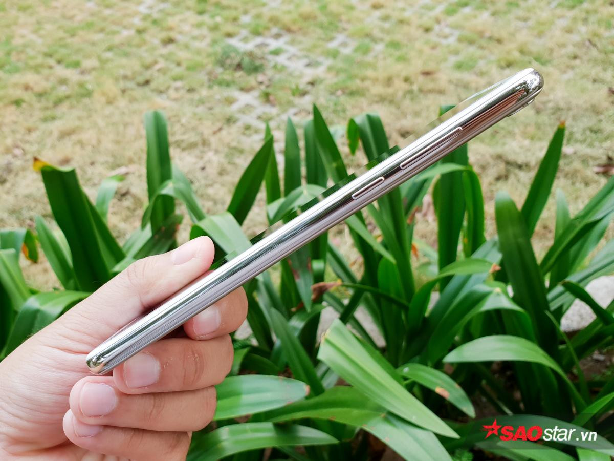 Trên tay nhanh Huawei Y7 Pro 2018: Thiết kế đẹp với màn hình tràn viền và camera kép Ảnh 7