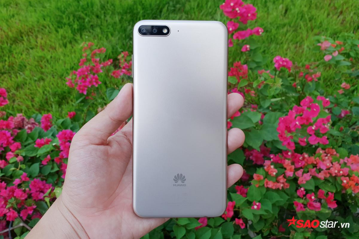 Trên tay nhanh Huawei Y7 Pro 2018: Thiết kế đẹp với màn hình tràn viền và camera kép Ảnh 13