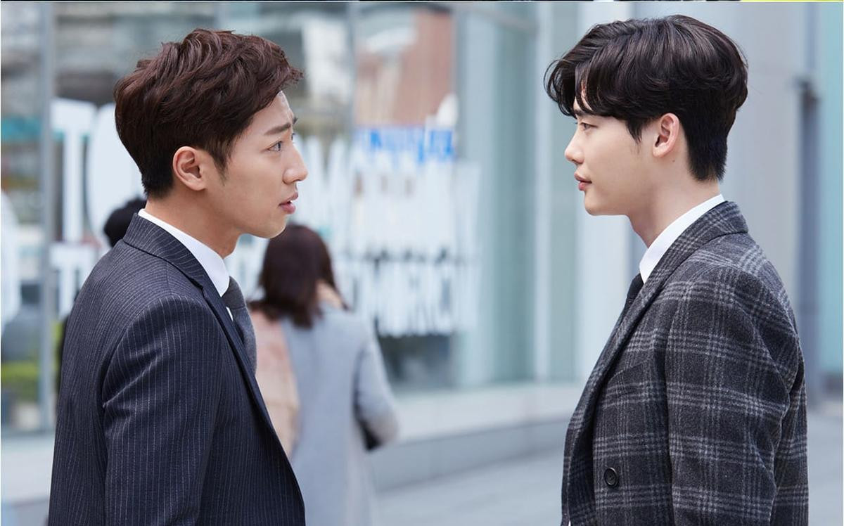 Sau ‘While You Were Sleeping’, Lee Sang Yeob - Lee Jong Suk tái hợp trong phim ‘Hymn of Death’ Ảnh 1