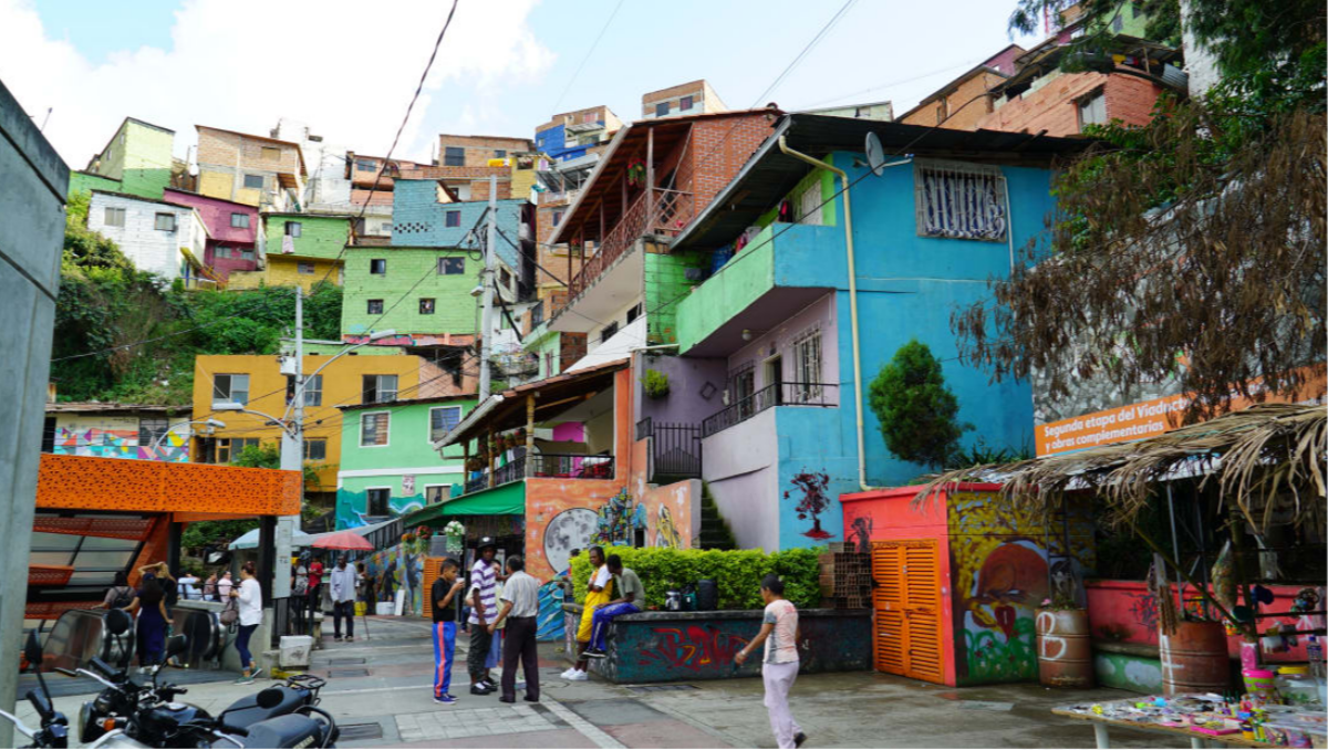 Medellín: Từ ‘thành phố nguy hiểm nhất thế giới’ đến điểm du lịch vạn người mê Ảnh 1