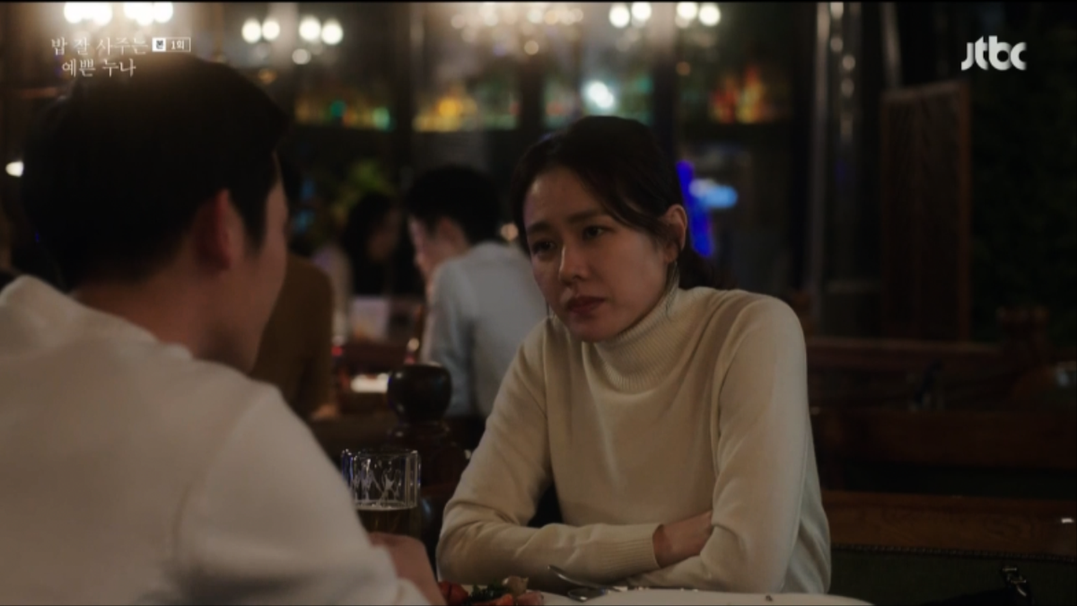 Khán giả đồng cảm với hoàn cảnh của Son Ye Jin trong tập đầu 'Pretty Noona Who Buys Me Food' Ảnh 5