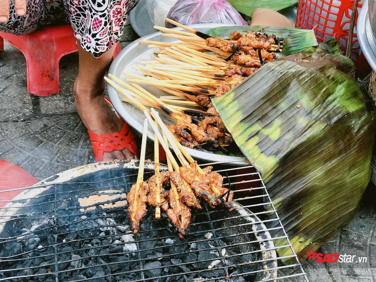 Du lịch theo tour 'huyền thoại' Đà Nẵng - Hội An, đừng bỏ lỡ những món ngon kinh điển sau Ảnh 13