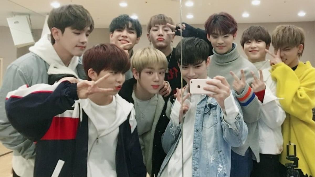 Nhóm chiến thắng MIXNINE có nguy cơ không được ra mắt vì hợp đồng gây tranh cãi của YG Ảnh 3