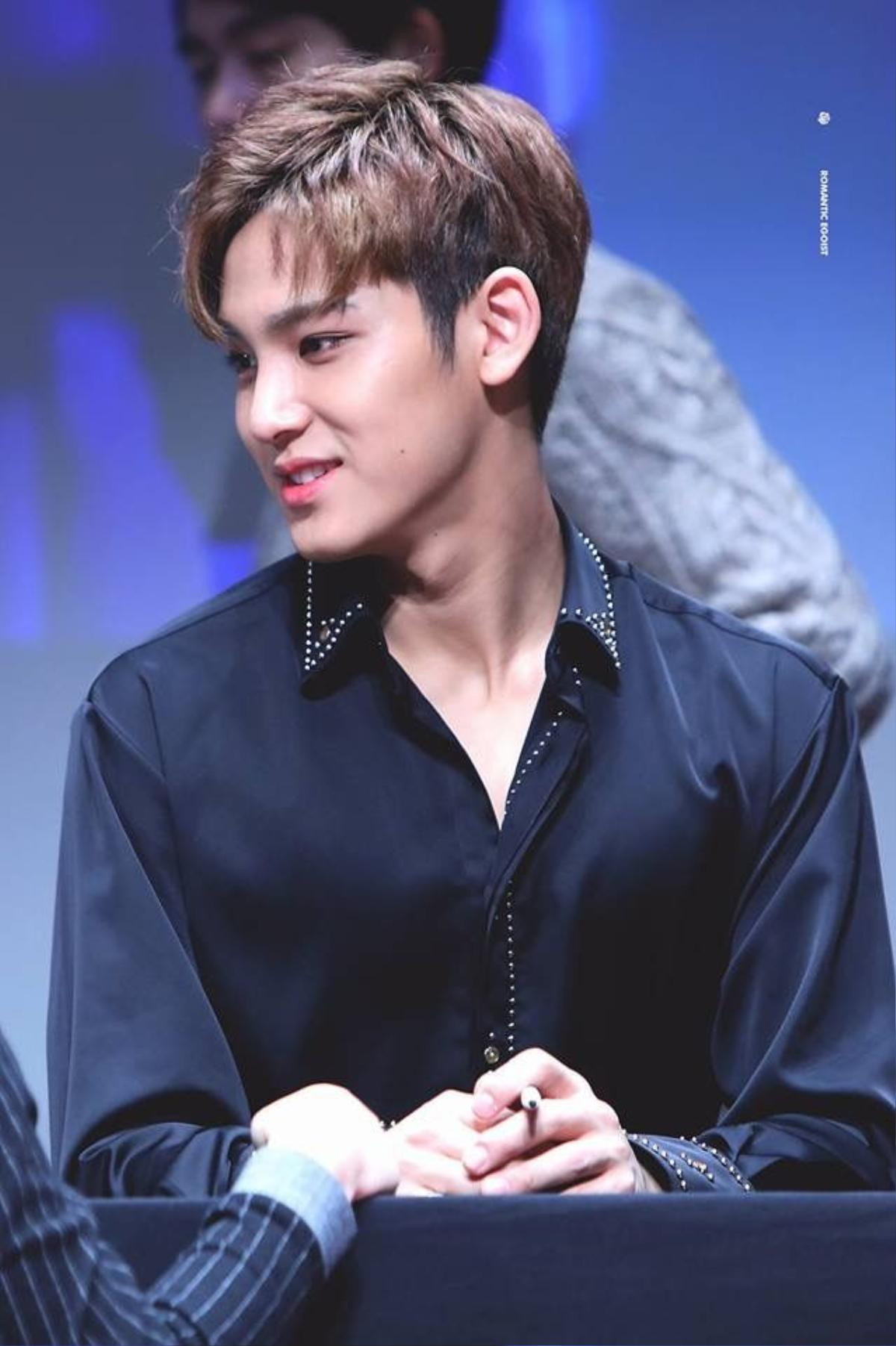 Kim MinGyu (SEVENTEEN): 'Anh chồng quốc dân' của mọi nhà đây rồi Ảnh 5