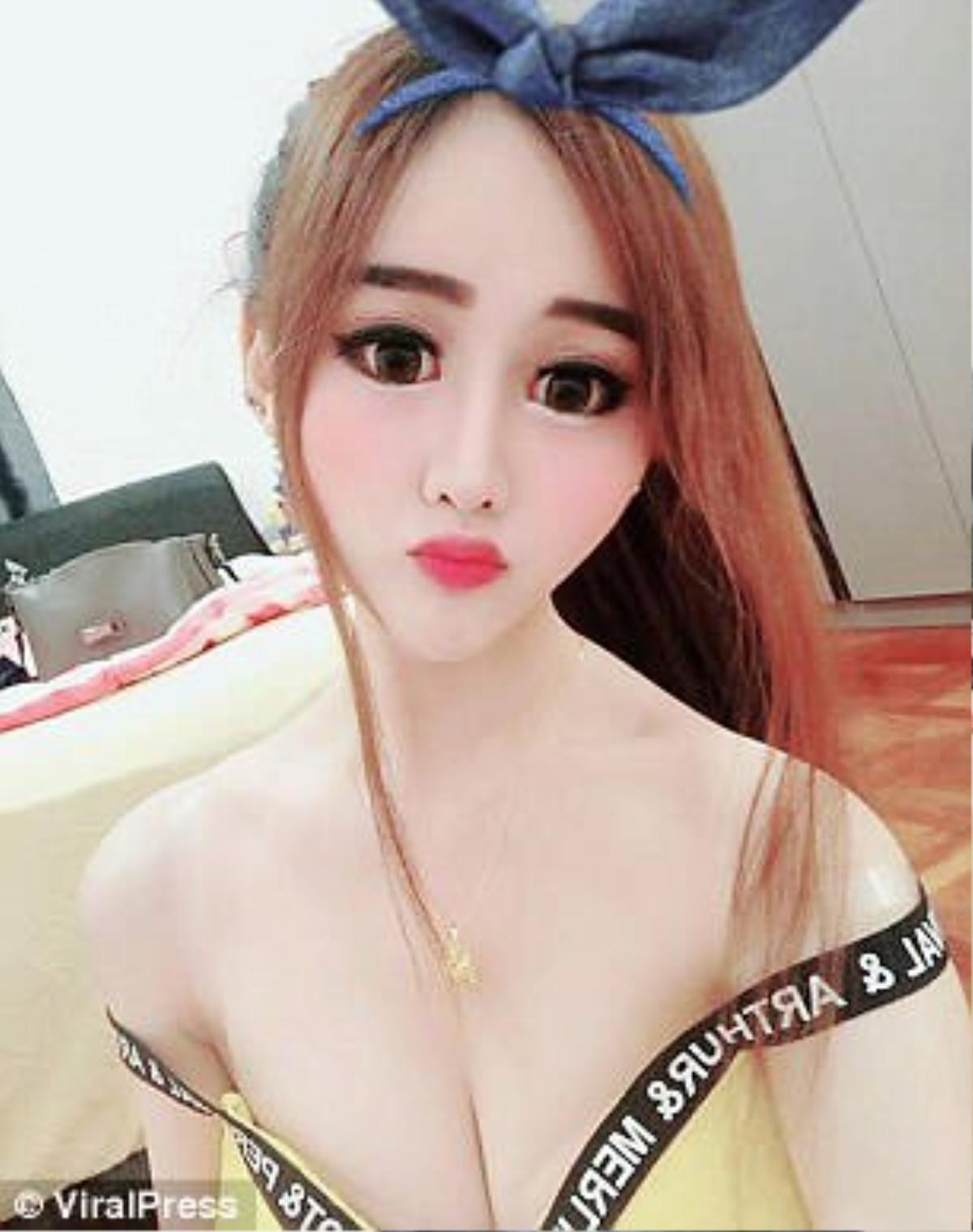 Hot girl xinh đẹp bỗng nhiên 'nổi hứng' PTTM như người ngoài hành tinh khiến dân tình choáng váng Ảnh 3