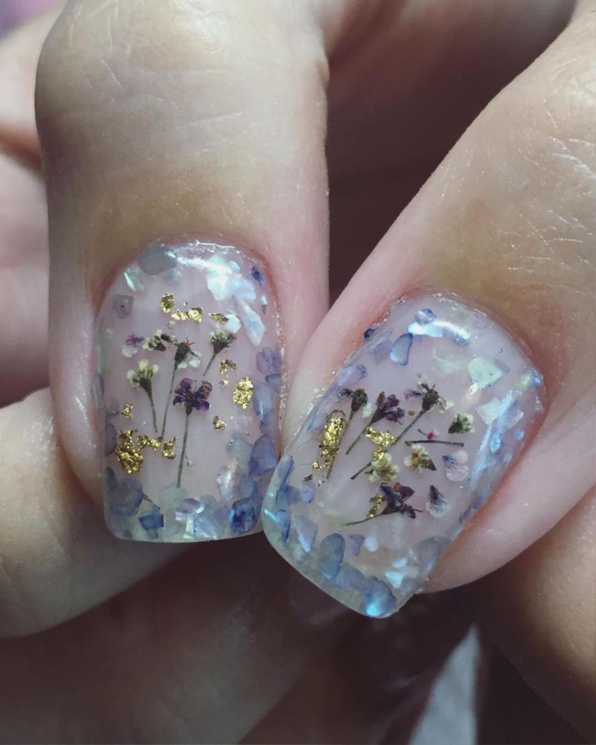 17 mẫu vẽ nail dịp cuối xuân 2018 dự báo sẽ khiến nàng mê như điếu đổ Ảnh 7