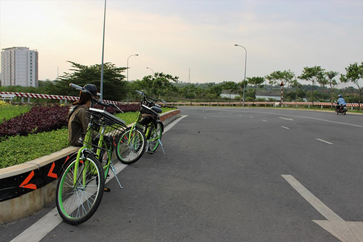 Sinh viên làng ĐH Thủ Đức hào hứng trải nghiệm dịch vụ xe đạp công cộng miễn phí lần đầu tiên có mặt tại Việt Nam Ảnh 5