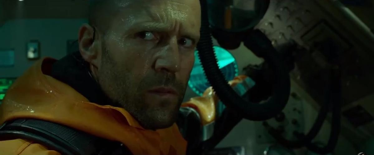 Jason Statham ra biển tiêu diệt cá mập khổng lồ Megalodon cùng Lý Băng Băng trong trailer 'The Meg' Ảnh 15