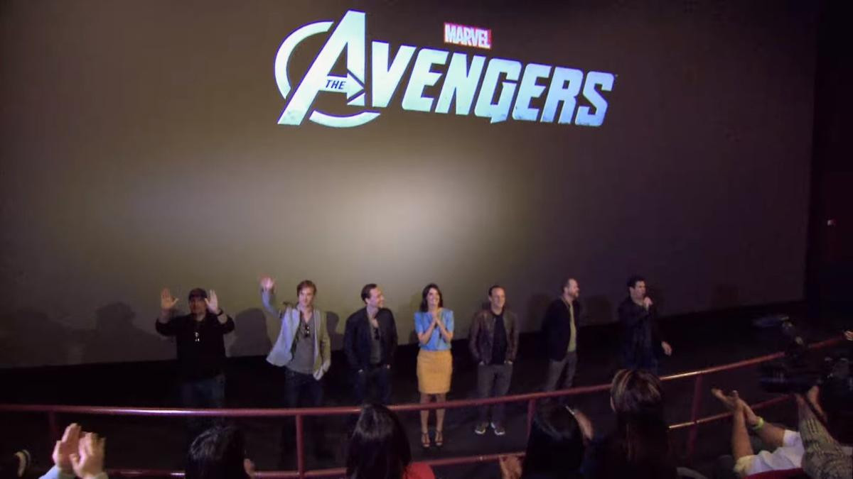 Clip dàn sao 'Avengers: Infinity War' cảm ơn fan: 'Không có các bạn trong 10 năm qua thì không có chúng tôi' Ảnh 4