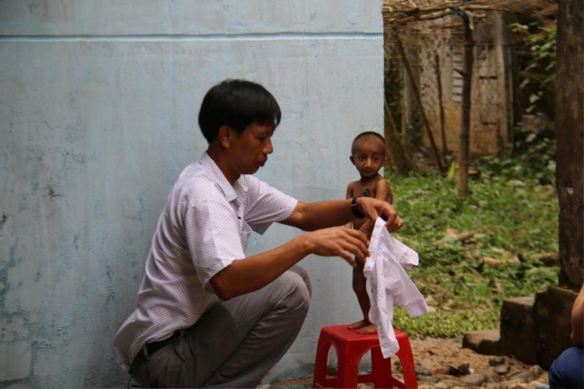 Hết cô giáo 'giẻ lau' lại đến bảo mẫu 'người hay là thú': Bức tranh u ám liệu có công bằng với hàng triệu giáo viên? Ảnh 2