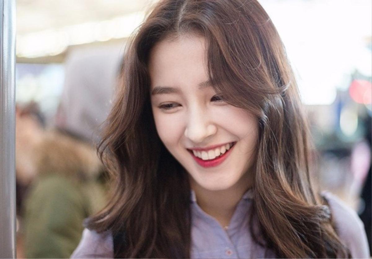 Nancy (Momoland): Từ fangirl chính hiệu nay đã trở thành 'chân ái' của bao người Ảnh 3