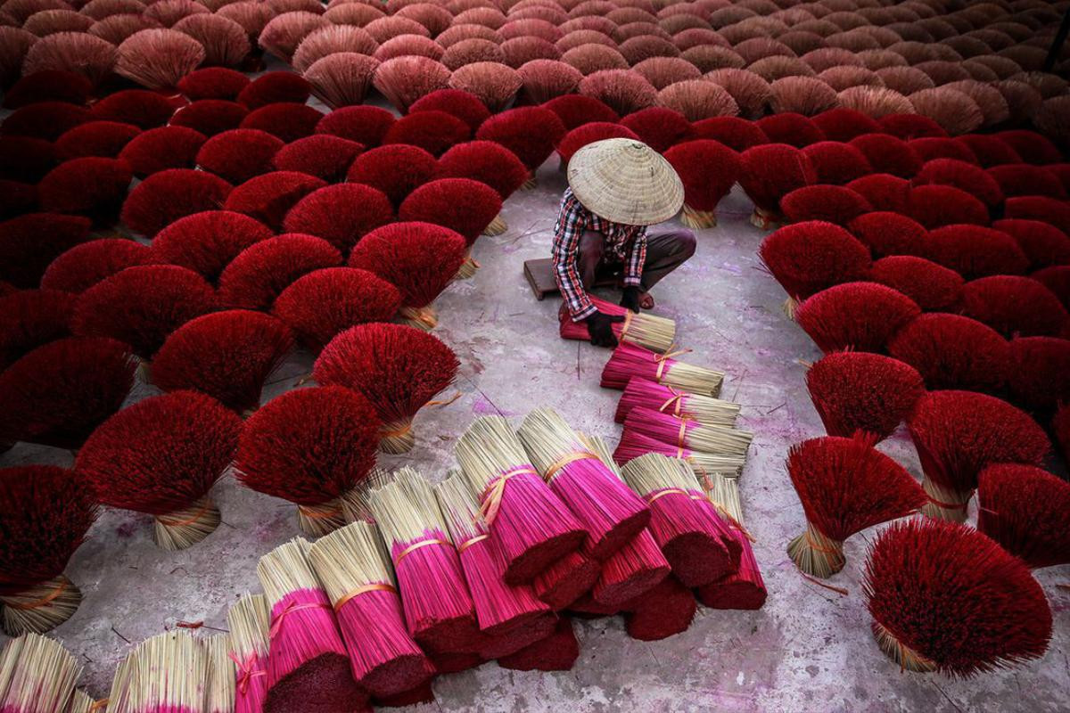 'Bữa sáng tại chợ phiên' của tác giả Việt Nam đoạt giải đặc biệt cuộc thi ảnh danh tiếng Smithsonian Ảnh 2