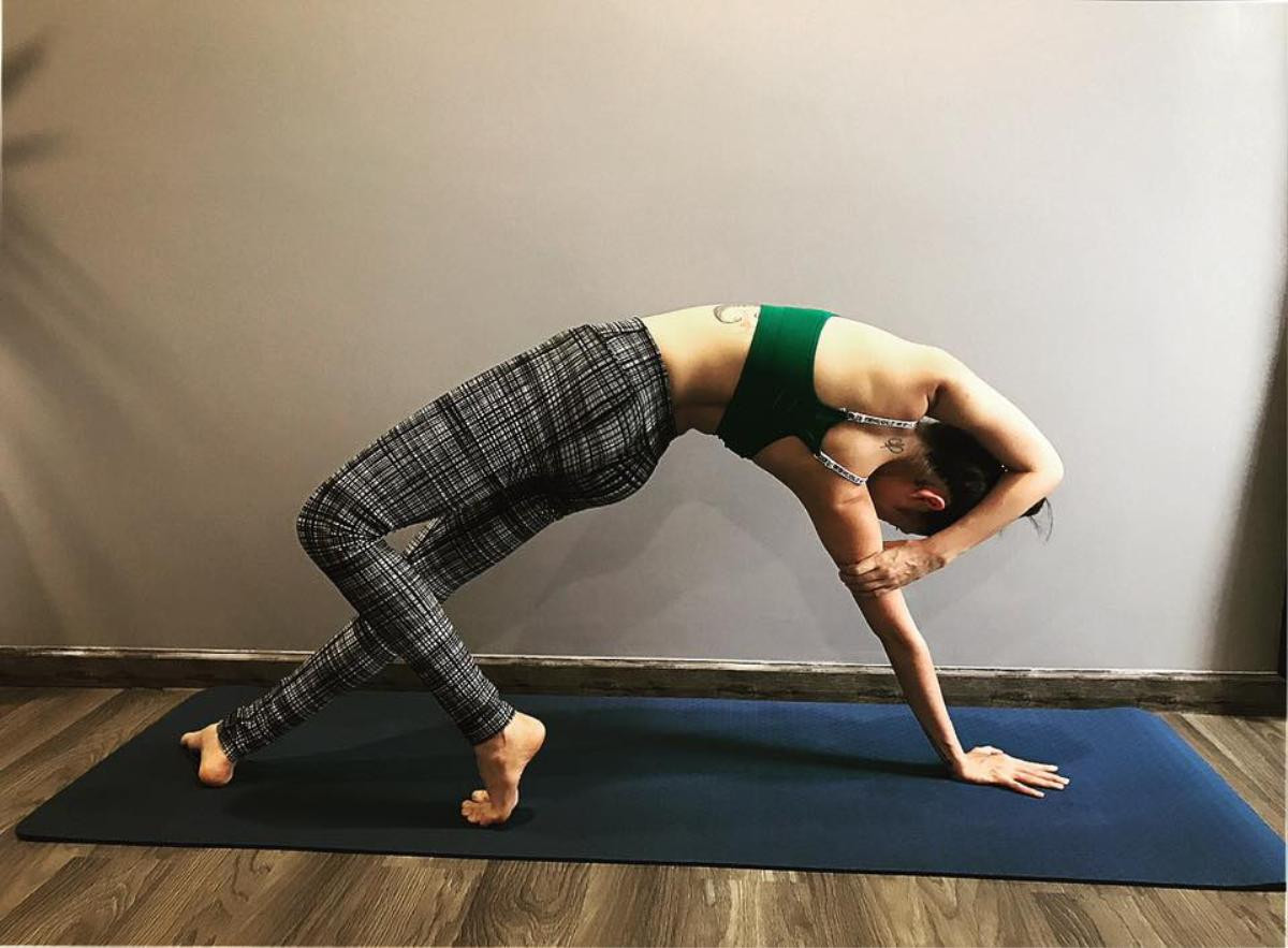 Mỹ nhân Việt khoe động tác yoga ‘bá đạo’ khiến fan không khỏi ‘thót tim’ Ảnh 8