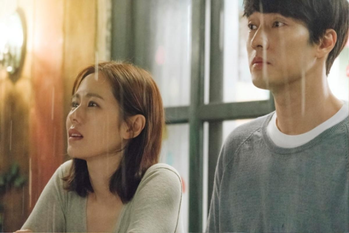 So Ji Sub 'ghen' với Jung Hae Jin, Son Ye Jin liền nhắn nhủ: 'Em muốn gặp anh ngay bây giờ' Ảnh 4