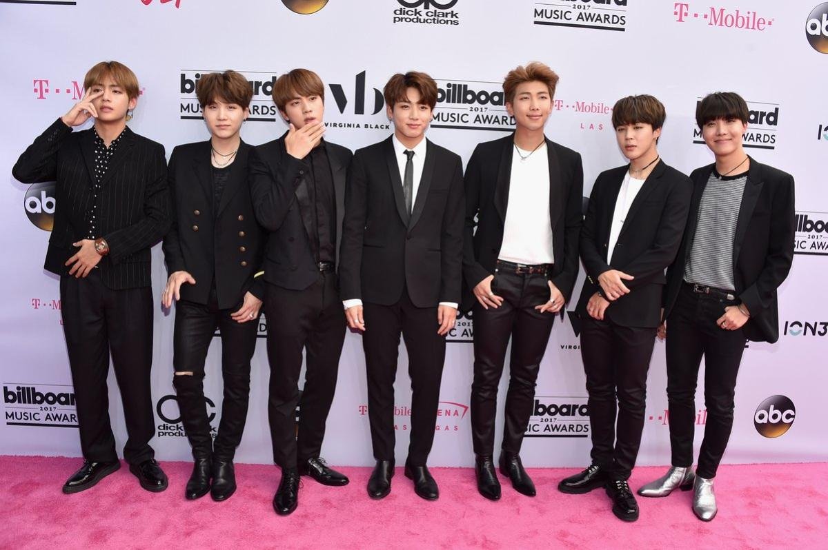 Billboard Music Awards 2018: BTS có lặp lại kỳ tích lần nữa trước Justin Bieber, Ariana? Ảnh 5