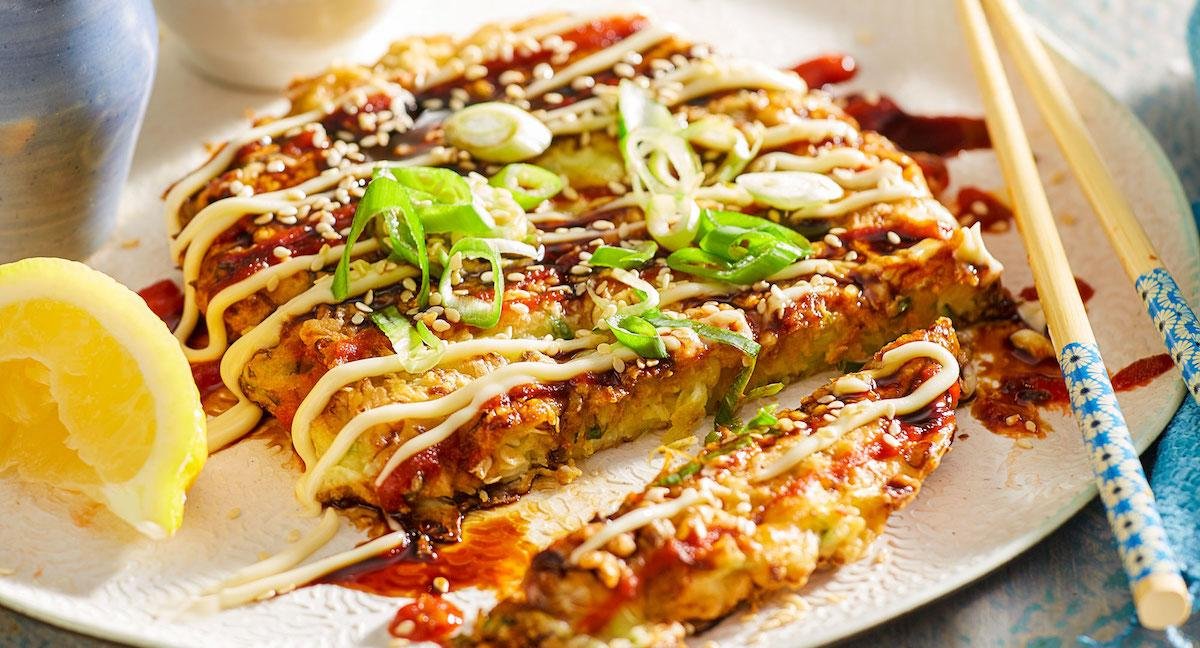 Không ngờ đi qua mỗi quốc gia món bánh pizza lại 'biến hóa khôn lường' đến như thế Ảnh 6