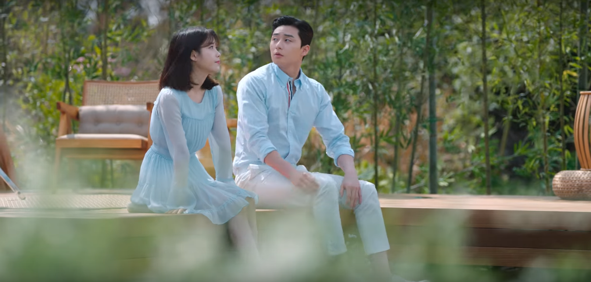 Fan ‘bấn loạn’ vì sự kết hợp đầu tiên của IU và Park Seo Joon trong clip 'nhá hàng' phim mới? Ảnh 3