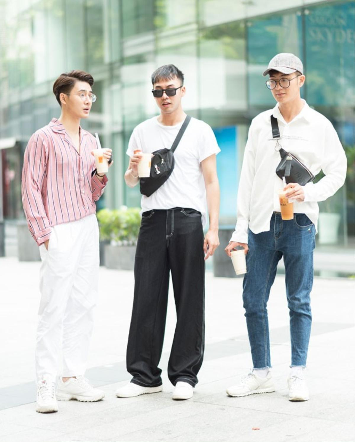 The Best Street Style ngày 4: Tín đồ thời trang nam diện đồ ngủ, quấn khăn tắm tự tin sải bước trên phố Ảnh 11