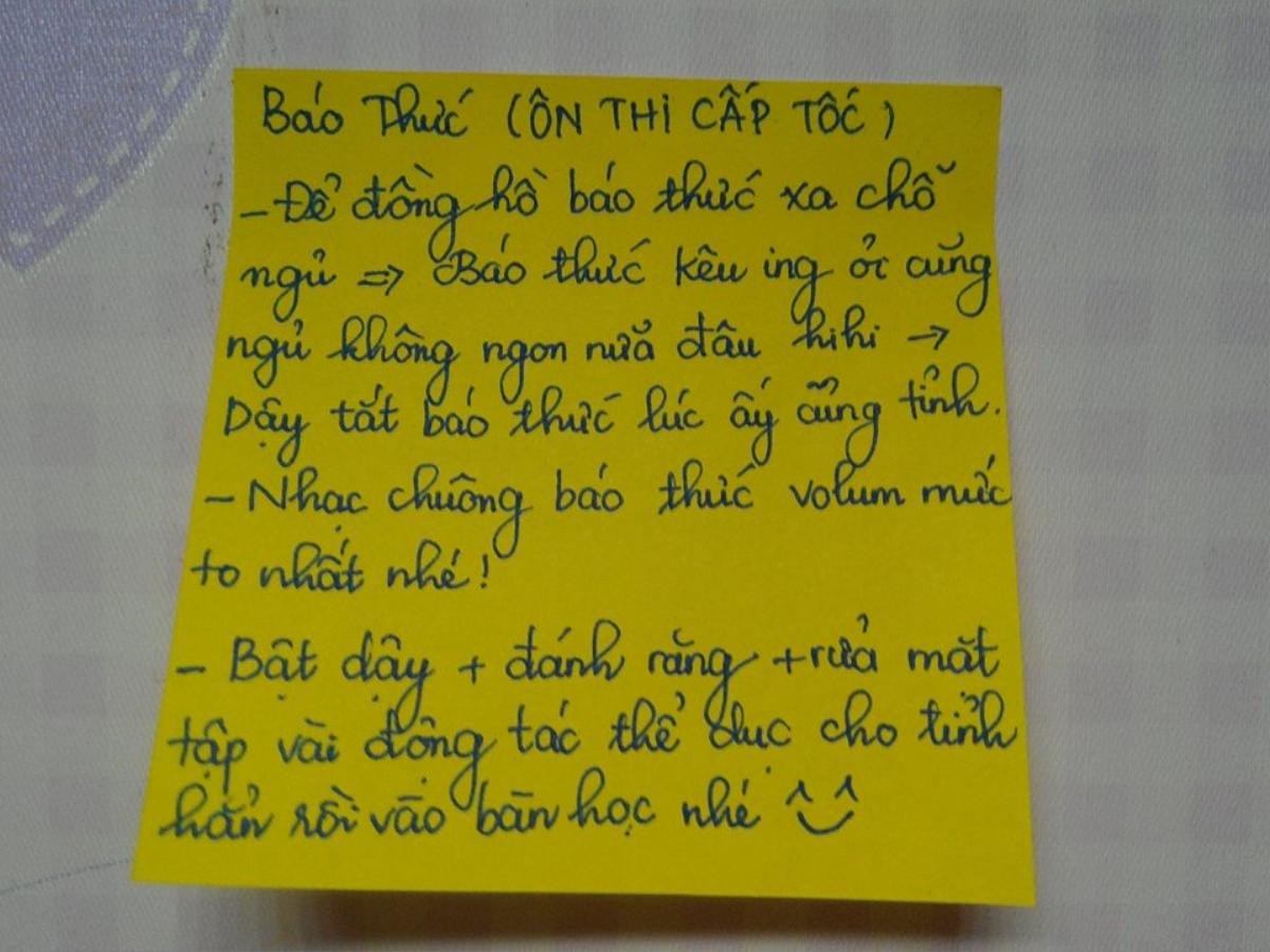 Ngày thi cận kề sĩ cả nước 'rần rần' kéo nhau lên mạng học bí kíp tu luyện nội công Ảnh 4