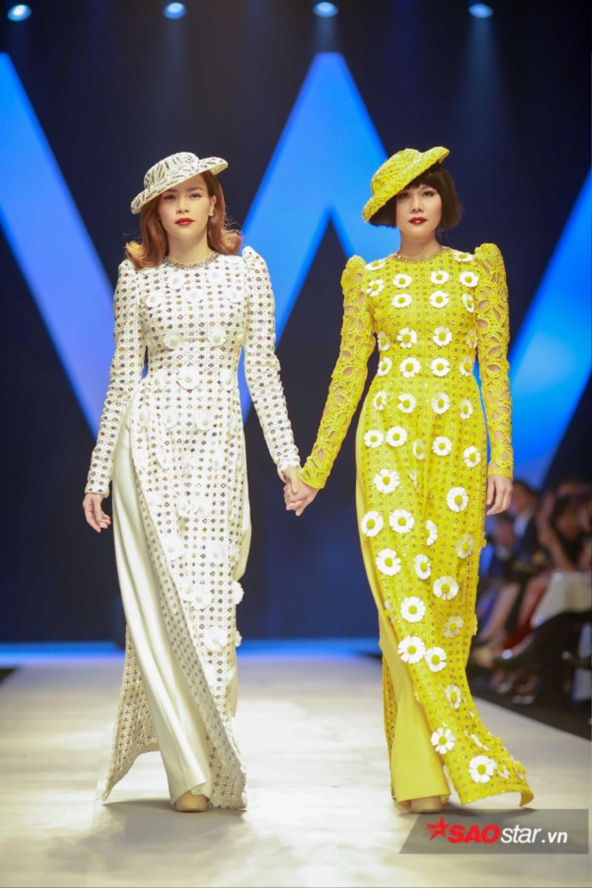 Hot nhất VIFW 2018: Nón nhái của Angela Phương Trinh bị 'cú phẩy đuôi' của 'tiên cá' Như Quỳnh hạ gục, Võ Hoàng Yến chiếm nhiều vị trí vedette Ảnh 14