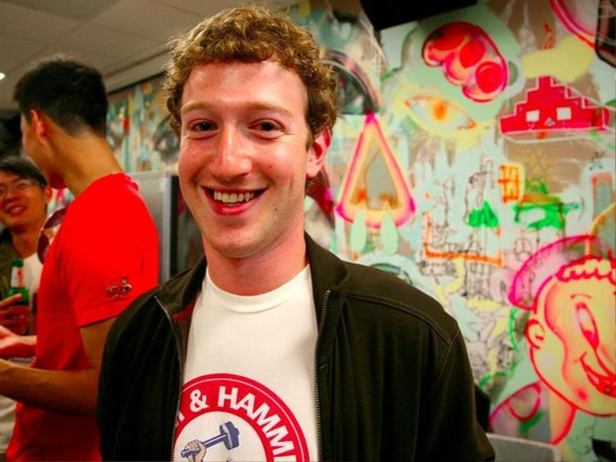 Cuộc đời, sự nghiệp đầy thăng trầm và không ít lùm xùm của Mark Zuckerberg Ảnh 5