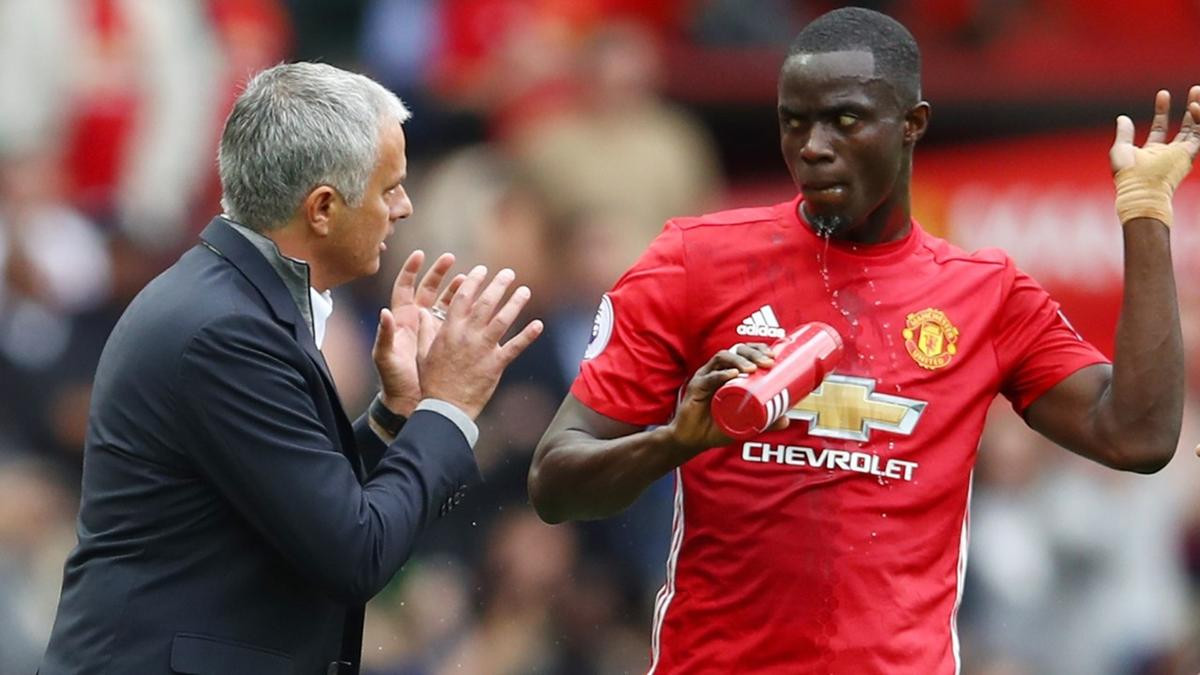 Bailly, gã trai quê châu Phi ôm mộng trời Âu Ảnh 3