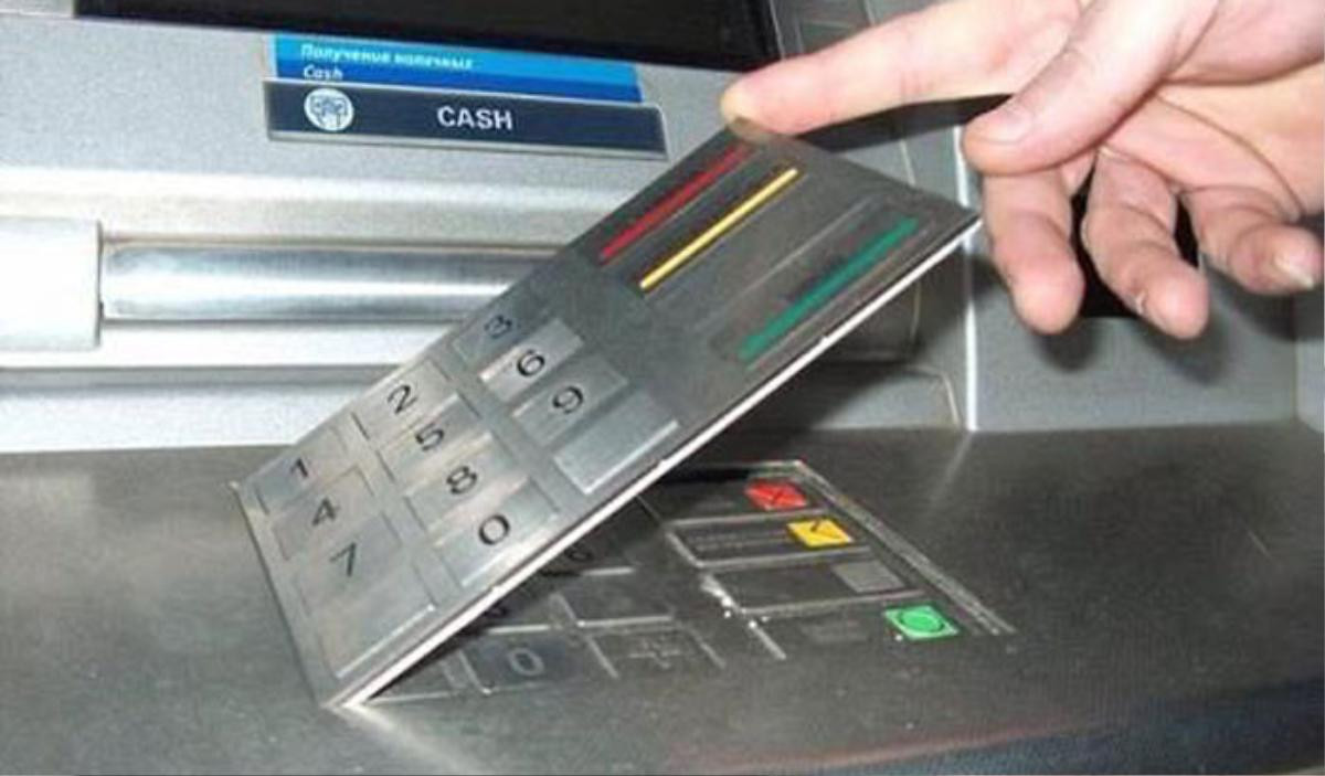 Đây là cách thẻ ATM bị đánh cắp thông tin để làm giả chỉ trong tích tắc Ảnh 3