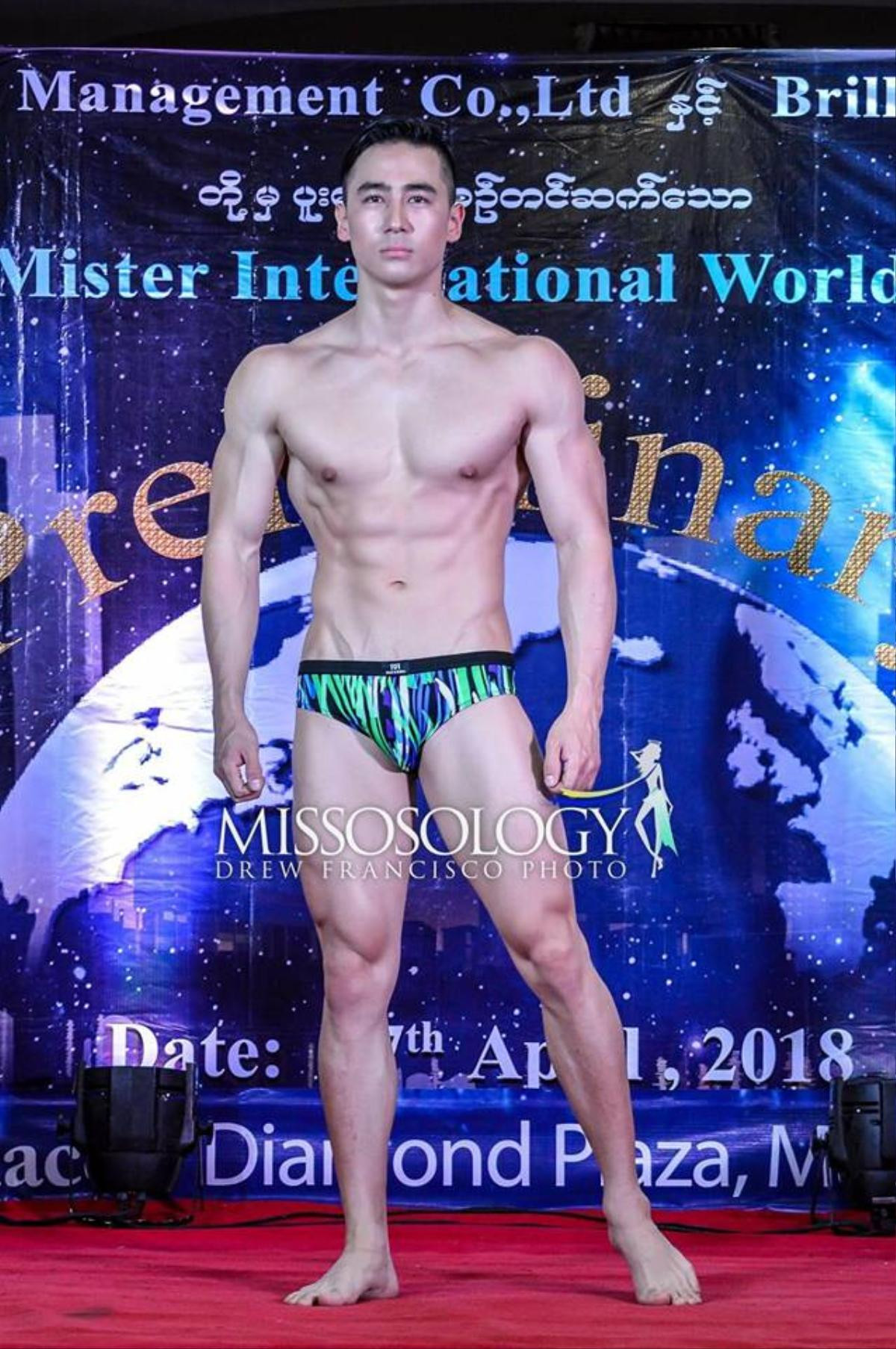 Minh Trung và dàn 'nam thần' 6 múi Mister International khoe thân hình chuẩn như 'tạc tượng' Ảnh 3