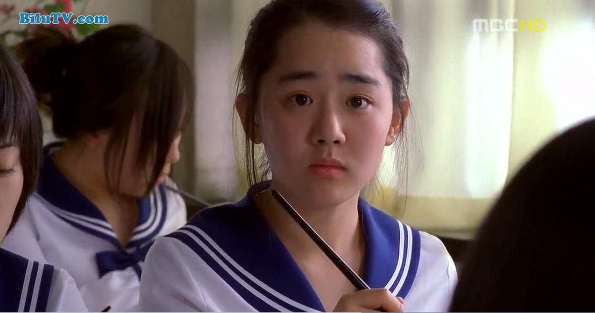 Thời gian, bệnh tật, áp lực dư luận đã 'hủy hoại' nhan sắc 'Em gái quốc dân' Moon Geun Young Ảnh 7